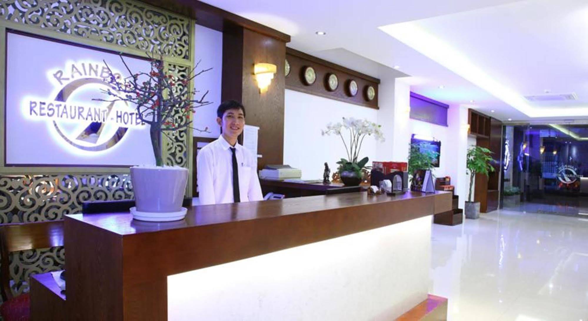 Rain Bow Hotel Hô Chi Minh-Ville Extérieur photo